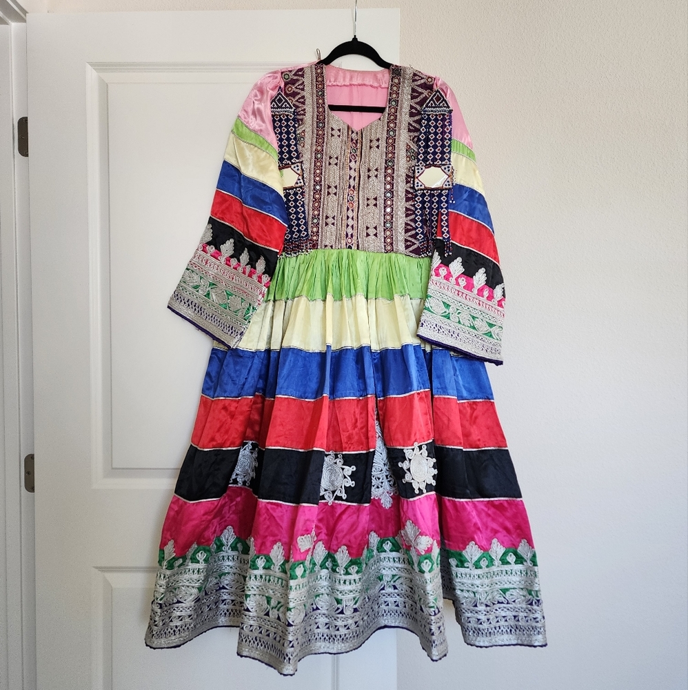 Vintage Afghan Dress - Size 42"